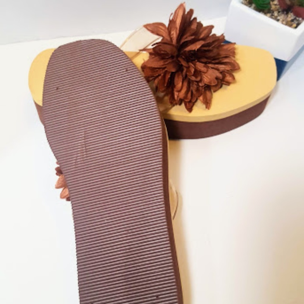 Daisy Brown Sandals sz 8 - Picture 5 of 5